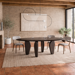 Modern Echo C 001 dining table in minimalist design